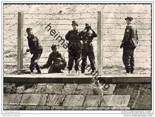 Berlin - Humboldthafen - Mauerbau - Militär - Mauer - Sektorengrenze - Foto-AK Grossformat 60er Jahre