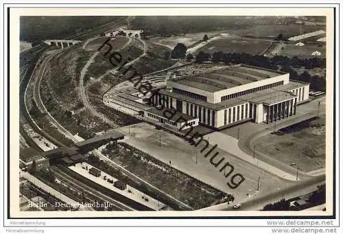 Berlin - Deutschlandhalle - Foto-AK 30er Jahre - Luftaufnahme