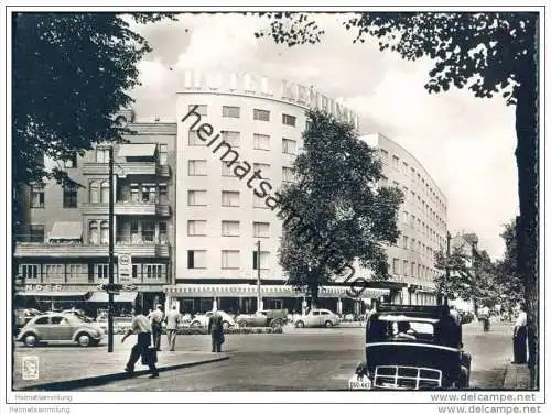 Berlin-Charlottenburg - Kurfürstendamm - Hotel Kempinski - Foto-AK 1953