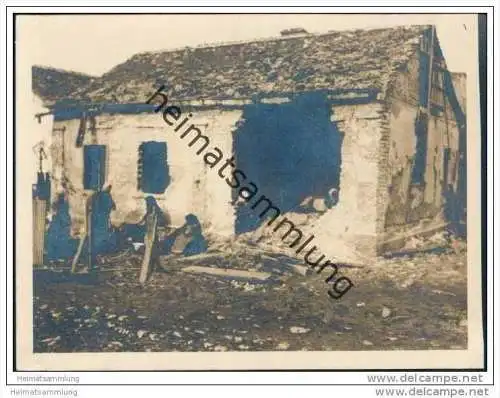 Semendria (Smederevo) - Zerstörtes Haus - Foto-AK ca. 1915