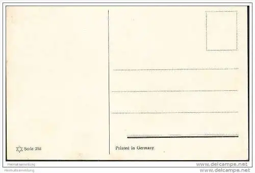 Kuh liegt auf der Weide