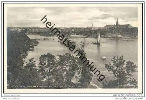 Stockholm - Utsikt fran Kastellholmen mot Strandvägen och Nordiska Museet - Foto-AK