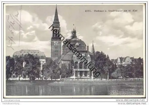 Kiel - Rathaus und Stadttheater am kleinen Kiel