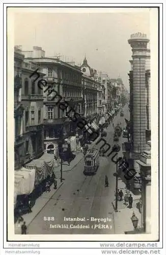 Istanbul - Beyoglu - Istiklal Caddesi (PERA) - Strassenbahn - Foto-AK 30er Jahre