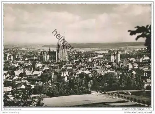 Regensburg - Totalansicht - Foto-AK 60er Jahre Grossformat