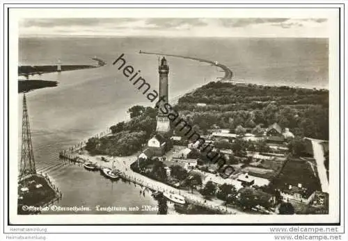 Ostseebad Osternothafen - Leuchtturm und Mole - Fliegeraufnahme - Foto-AK 30er Jahre