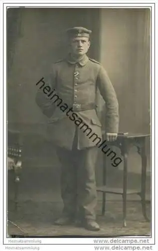 Soldat - Portraitaufnahme - Foto-AK Berg. Gladbach