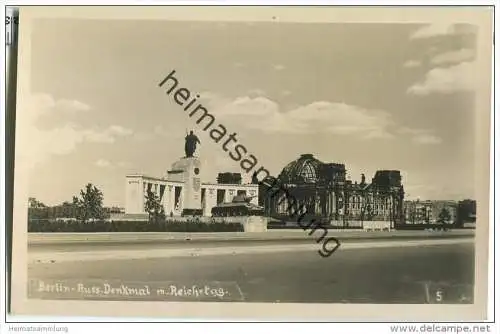 Berlin - Russisches Denkmal - Reichstag - Foto-AK Handabzug