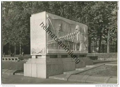 Berlin-Treptow - Sowjetisches Ehrenmal - Foto ohne AK-Einteilung