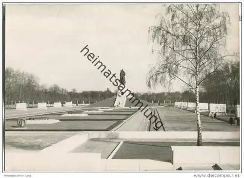 Berlin-Treptow - Sowjetisches Ehrenmal - Foto ohne AK-Einteilung