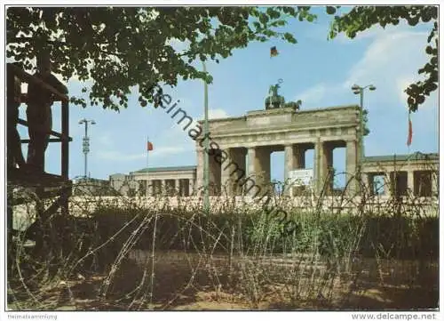 Berlin - Brandenburger Tor mit Mauer und Stacheldraht - AK Grossformat - Hans Andres Verlag Berlin