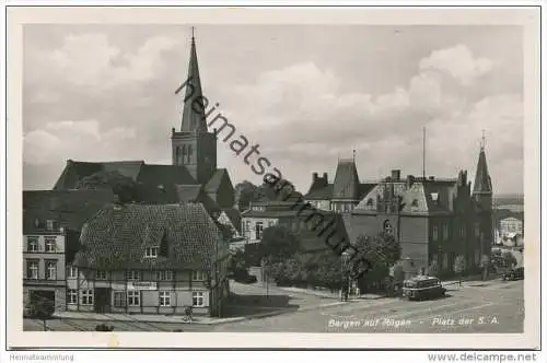 Bergen auf Rügen - Platz der S. A. - Foto-AK 1940 - Verlag Schöning &amp; Co. Lübeck