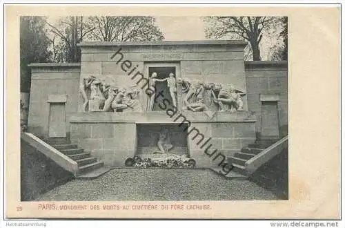 Paris - Monument des Morts au Cimetière du Père Lachaise