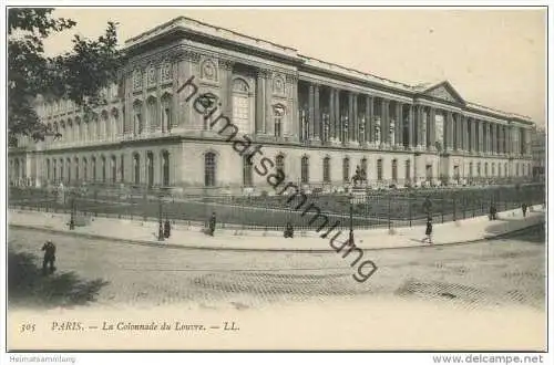 Paris - La Colonnade du Louvre