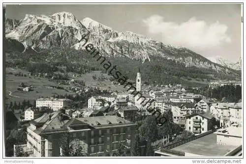 Cortina d&acute; Ampezzo verso le Tofana - Foto-AK