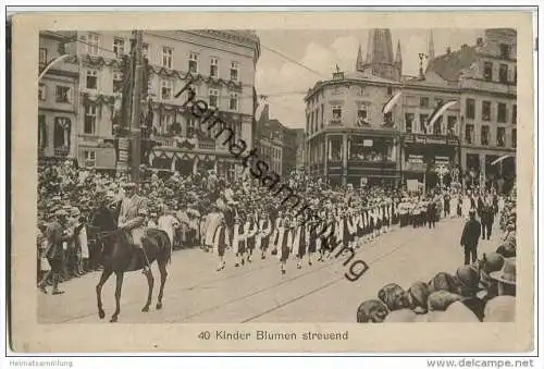 Lübeck - Umzug 700 Jahrfeier Reichsfreiheit Juni 1926 - 40 Kinder Blumen streuend