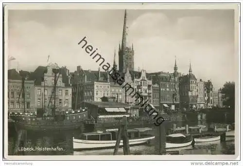 Lübeck - Holstenhafen - Boot Priwall - Foto-AK