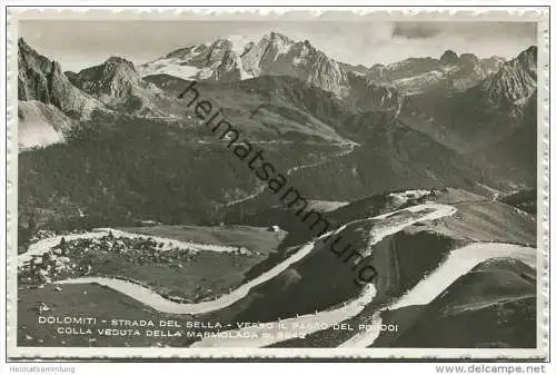 Strada del Sella - verso il Passo del Pordoi colla veduta della Marmolada - vera Fotografia 30er Jahre
