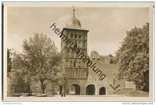 Lübeck - Burgtor - Foto-AK