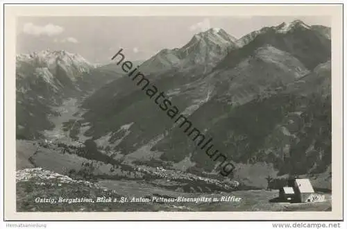Galzig - Bergstation - Blick auf St. Anton - Pettneu - Eisenspitze und Riffler - Foto-AK