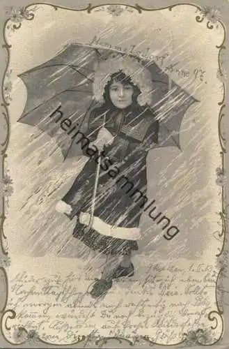 Mädchen im Regen mit Regenschirm gel. 1903