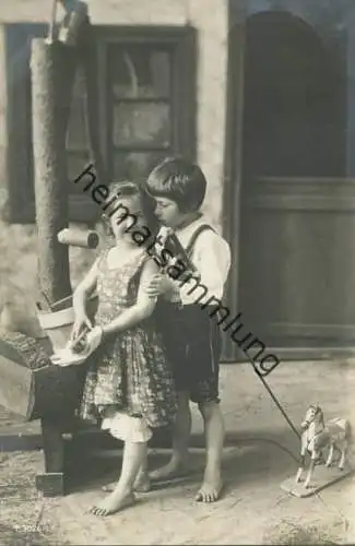 Kinder - Spielzeug Pferd - Foto-AK gel. 1905