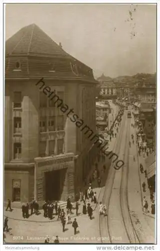Lausanne - Banque Federale et grand Pont - Foto-AK