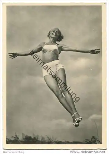 Propaganda III. Reich - Schönheit der Gymnastik - Wie im Fluge - Foto-AK Grossformat