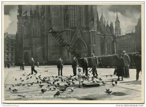 Hamburg - Die Tauben vor St. Nikolai - AK-Grossformat