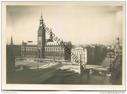 Hamburg - Rathaus und Adolf Hitler Platz - Foto-AK Grossformat