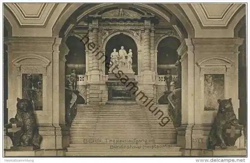 Bern - Bundeshaus - Treppenaufgang - Hauptportal