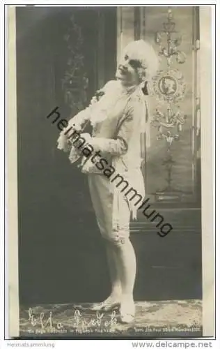 Ella Tordek als Page Cherubin in Figaros Hochzeit - Deutsche Opernsängerin (Sopran) - Foto-AK