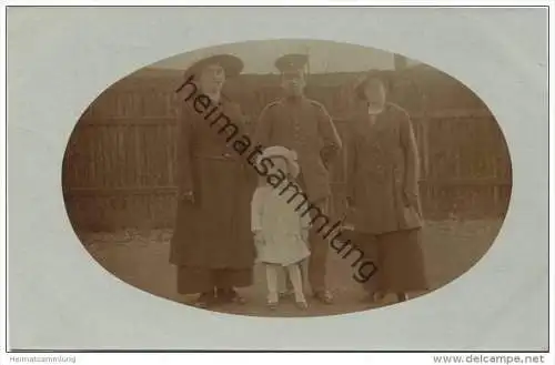 Soldat mit Familie - Foto-AK