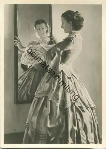 HDK443 - Julius Engelhard - Vor dem Spiegel - Verlag Heinrich Hoffmann München