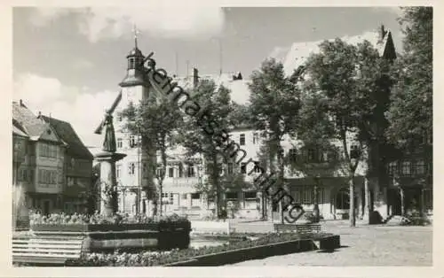 Schleusingen - Marktbrunnen - Foto-AK 50er Jahre Handabzug - Verlag Foto-Dörr Schleusingen