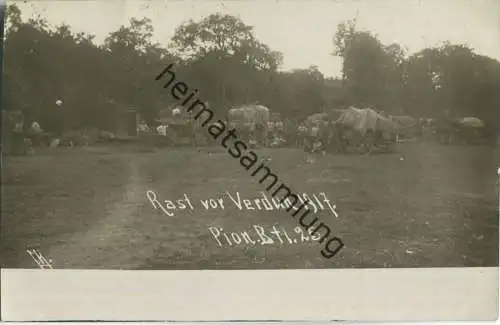 Rast vor Verdun - Pionier Bataillon 25 - Foto-AK - Feldpost
