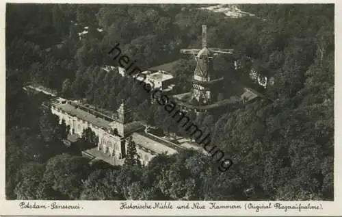 Potsdam Sanssouci - Historische Mühle und neue Kammern - Fliegeraufnahme - Foto-AK 30er Jahre - Verlag Max O'Brien Berli