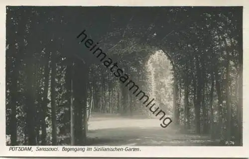 Potsdam - Sanssouci - Bogengang im Sizilianischen Garten - Foto-AK 30er Jahre - Verlag Ludwig Walter Berlin