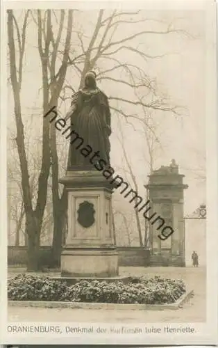 Oranienburg - Denkmal der Kurfürstin Luise Henriette - Foto-Ansichtskarte - Verlag Ludwig Walter Berlin