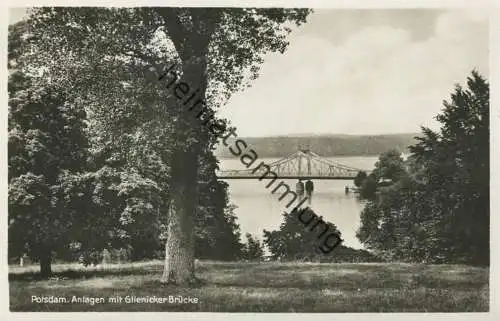 Potsdam - Anlagen mit Glienicker Brücke - Foto-AK 30er Jahre - Verlag J. Goldiner Berlin