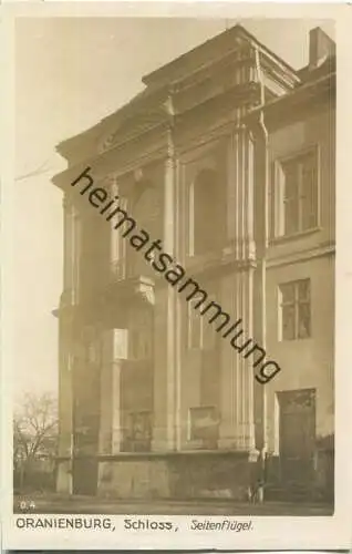 Oranienburg - Schloss Seitenflügel - Foto-Ansichtskarte - Verlag Ludwig Walter Berlin