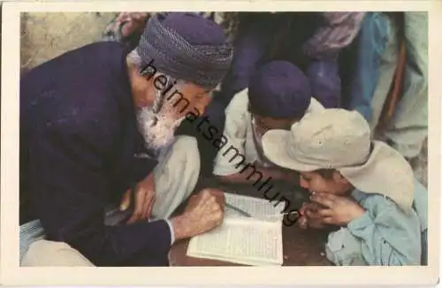 Jerusalem - Studying the Bible