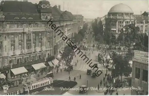 Berlin - Potsdamer Platz - Blick in die Königgrätzer Strasse - Strassenbahn - Foto-Ansichtskarte