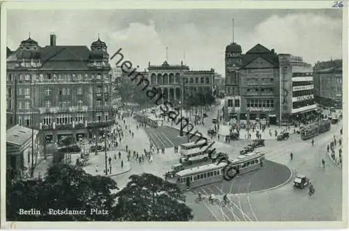 Berlin - Potsdamer Platz - Strassenbahn