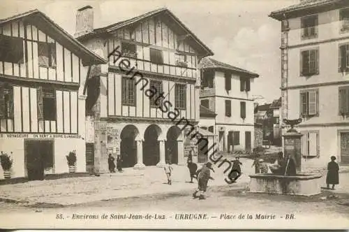 Urrugne - Place de la Mairie