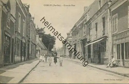 Conlie - Sarthe - Grande Rue