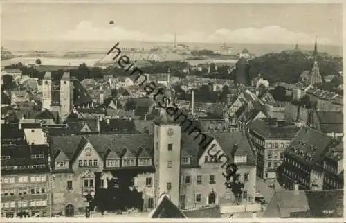 Freiberg - Blick vom Petriturm auf Rathaus und Freiberg - Foto-AK - Verlag A. Heinicke Freiberg