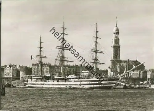 Segelschiff Dreimaster - Auslandssegler im Hamburger Hafen - Foto-Ansichtskarte