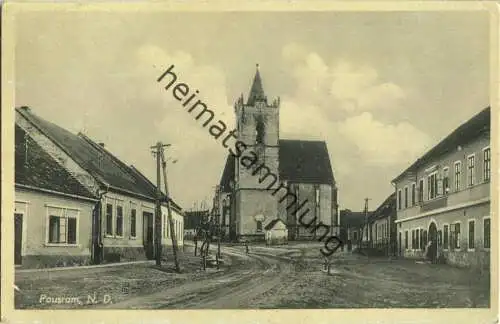 Pouzdrany - Pausram - Dorfstraße - Kirche