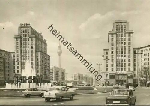 Berlin - Strausberger Platz und Fernseh- und UKW-Turm der Deutschen Post Berlin - Foto-AK Grossformat 1969 - Verlag Feli